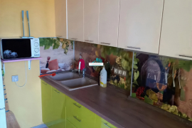 2-к. квартира, 64 м², 3/3 эт.