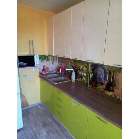 2-к. квартира, 64 м², 3/3 эт.